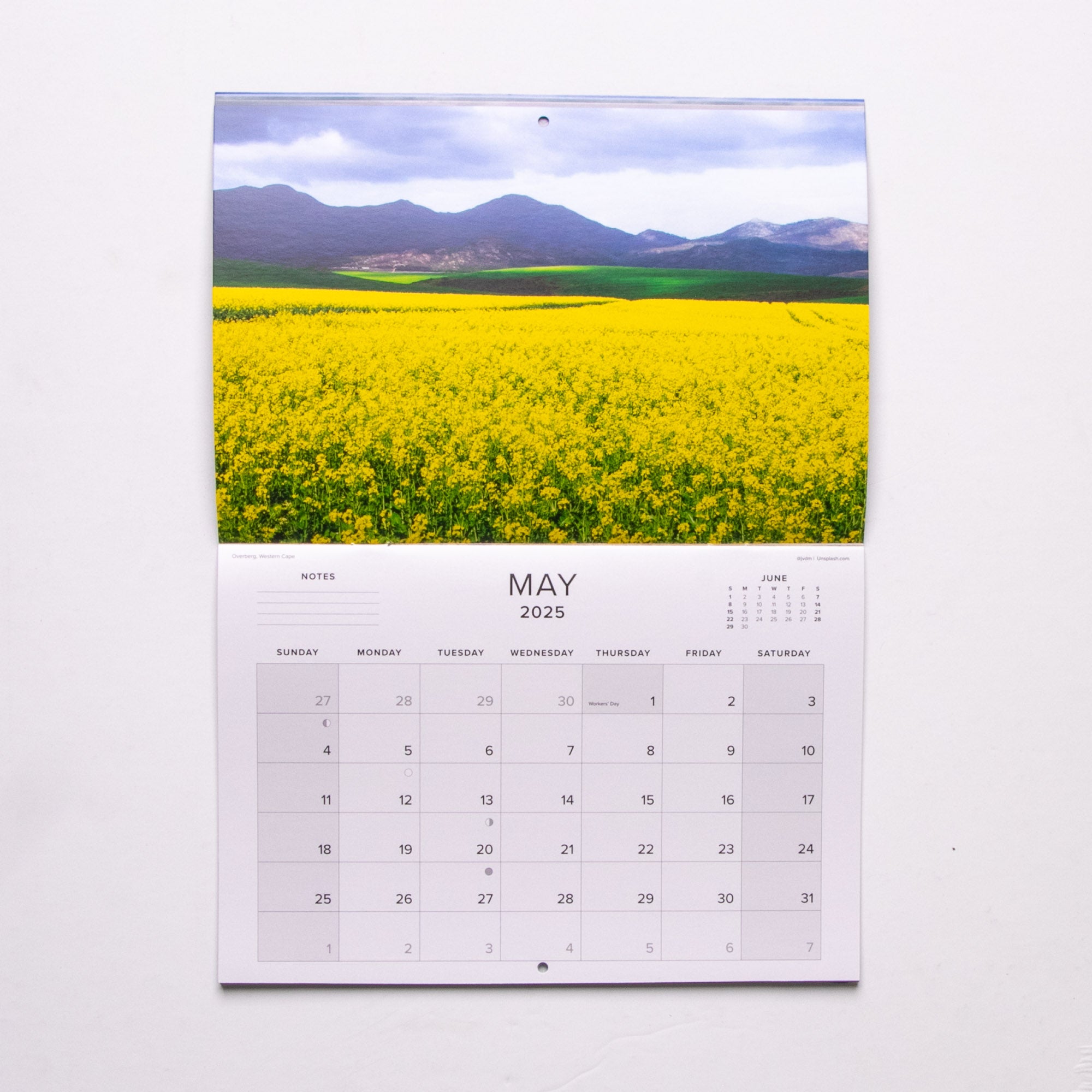 2025 Scenic Splendour of Southern Africa Calendar - Medium